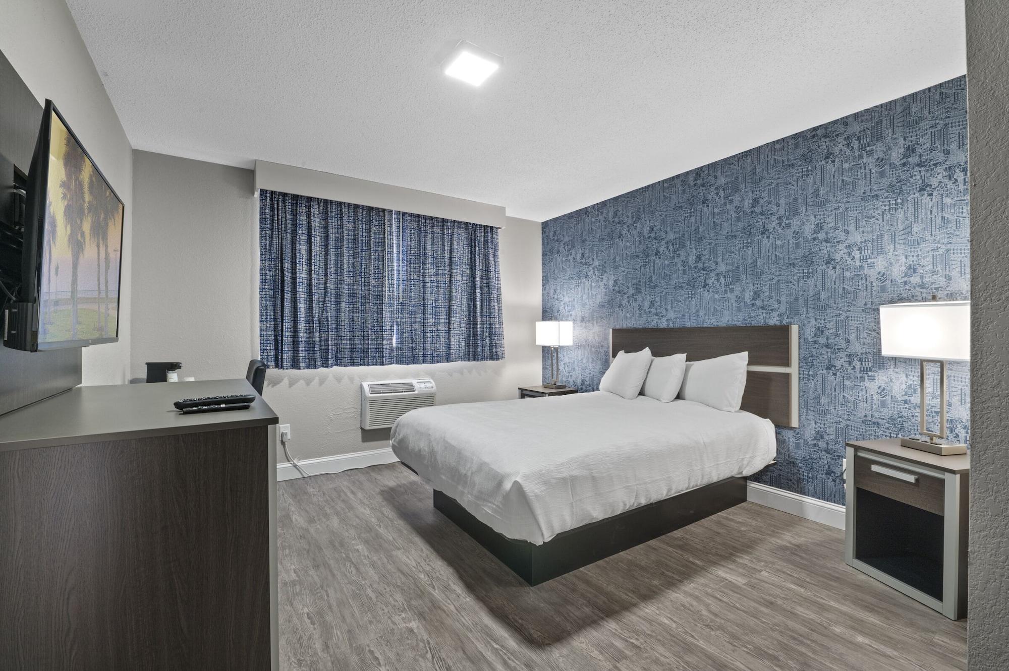 Super 8 By Wyndham Watertown/Cambridge/Boston Area Hotell Eksteriør bilde